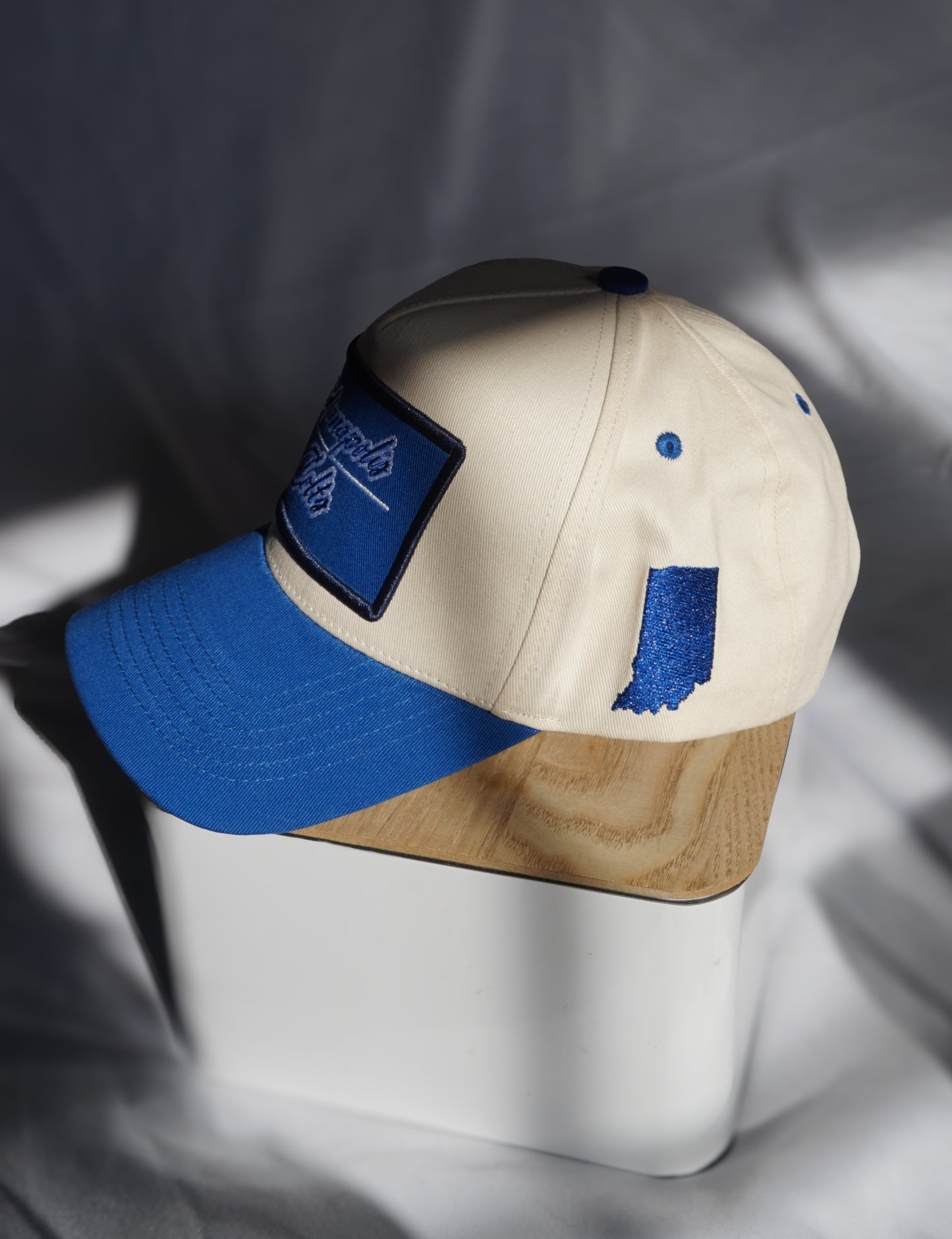 Vintage Colts Trucker Hat